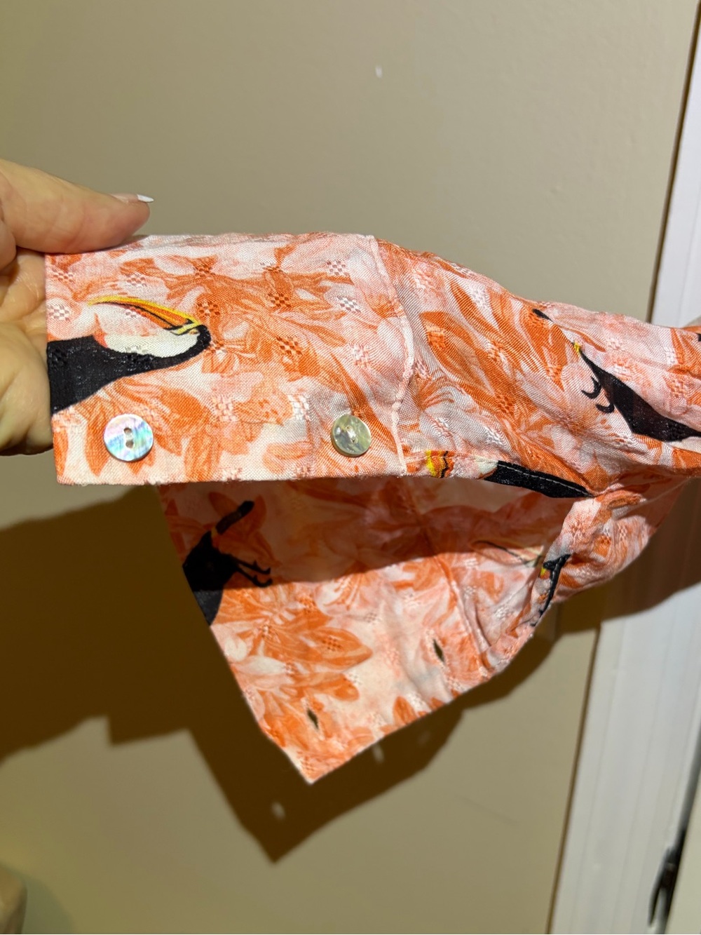 Peach Toucan Print Extra Long Button-Up Oversized Shirt. Size XL - Picture 3 of 8